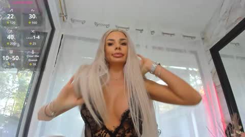 Ava online show from 09.15.25