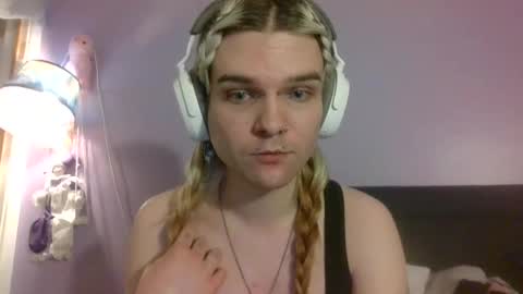 Snapshot of russiansleepexperiment chatting on 11.08.25 jvnko deathwish online show from 11.08.25