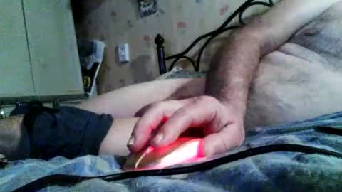 Snapshot of russtenail21 chatting on 11.28.25 Russtenail21 online show from 11.28.25