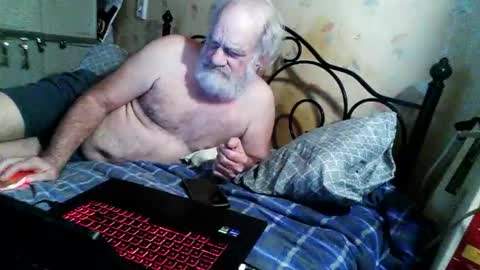 Snapshot of russtenail21 chatting on 11.30.25 Russtenail21 online show from 11.30.25