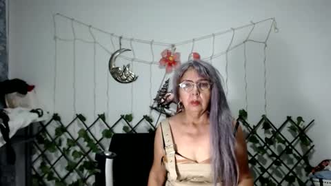 ruth_blue21 online show from 02.11.25