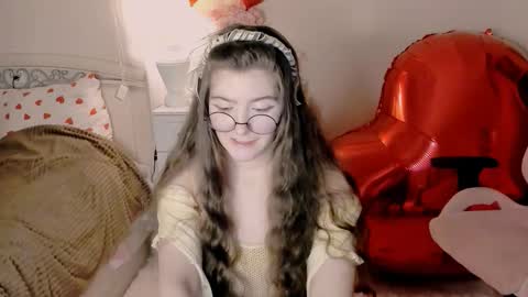 Snapshot of ruth_morse chatting on 02.19.26 MY FANSLY online show from 02.19.26