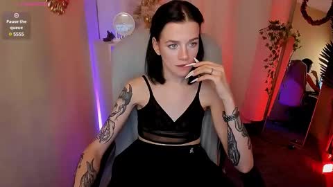 Ruth Martin online show from 12.27.24