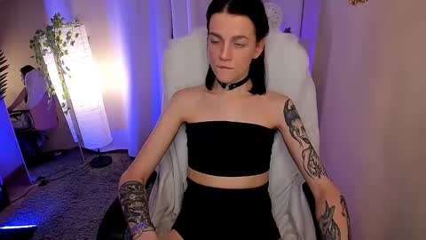 Ruth Martin online show from 01.08.25