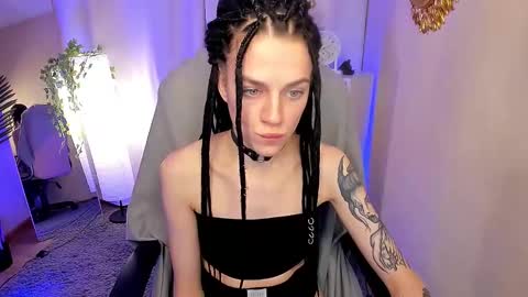 Ruth Martin online show from 01.11.25