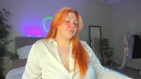 Snapshot of rutholiver chatting on 09.12.25 Ruth GMT2 Mon 10 AM - 4 PM Tue 10 AM - 4 PM Thu 3-9 AM Fri 10 AM - 4 PM Sun 10 AM - 4 PM. online show from 09.12.25