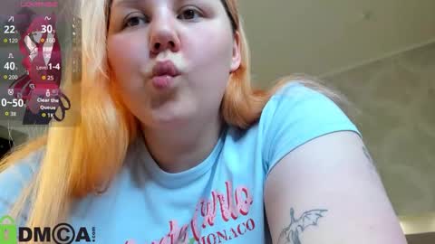 Snapshot of rutholiver chatting on 11.05.25 Ruth GMT2 Mon 10 AM - 4 PM Tue 10 AM - 4 PM Thu 3-9 AM Fri 10 AM - 4 PM Sun 10 AM - 4 PM. online show from 11.05.25