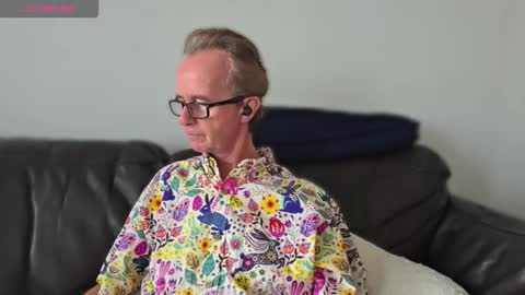 Snapshot of ruttingrabbit chatting on 10.24.25 ruttingrabbit online show from 10.24.25