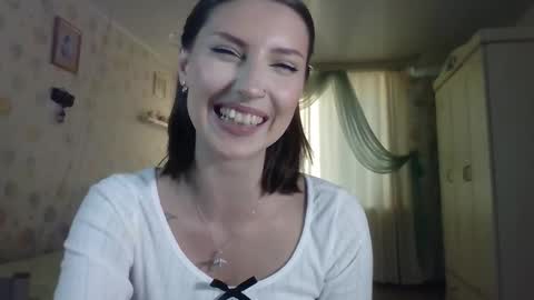 Snapshot of ruxashade chatting on 09.23.25 ruxashade online show from 09.23.25