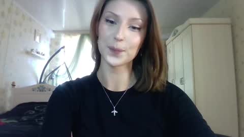 Snapshot of ruxashade chatting on 10.15.25 ruxashade online show from 10.15.25
