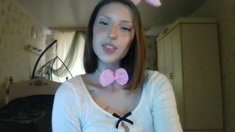 Snapshot of ruxashade chatting on 10.30.25 ruxashade online show from 10.30.25