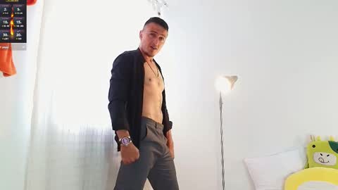 Sr Coast online show from 10.18.25