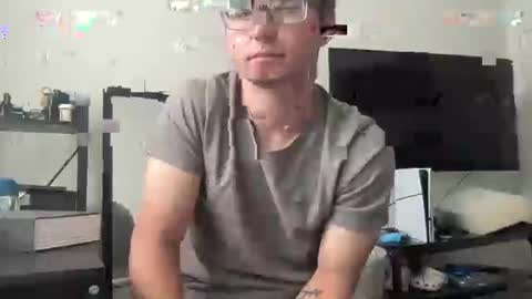 Snapshot of ryan287747 chatting on 07.18.26 ryan online show from 07.18.26