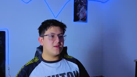 Snapshot of ryan_doretti chatting on 11.03.25 Ryan online show from 11.03.25