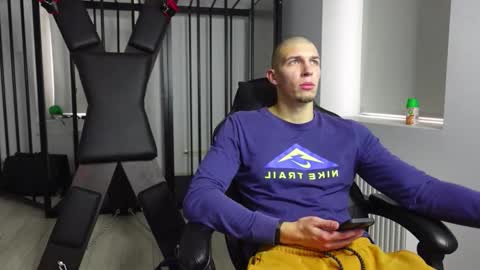 RYAN DOZER online show from 10.16.25