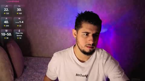 Snapshot of ryan_evanns chatting on 09.18.25 R Y A N online show from 09.18.25