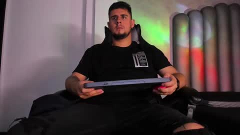 Snapshot of ryan_evanns chatting on 09.21.25 R Y A N online show from 09.21.25