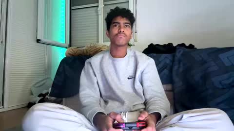 Snapshot of ryan_hil chatting on 10.26.25 ryan_hil online show from 10.26.25