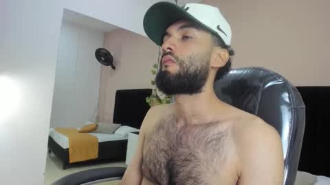 Snapshot of ryan_jackson_ chatting on 11.09.25 ryan_jackson_ online show from 11.09.25