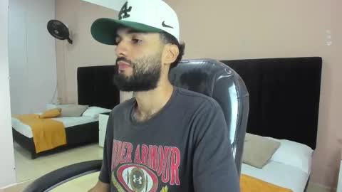 Snapshot of ryan_jackson_ chatting on 11.10.25 ryan_jackson_ online show from 11.10.25