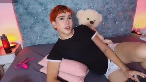 R Y A N   ON   F I R E online show from 04.15.26