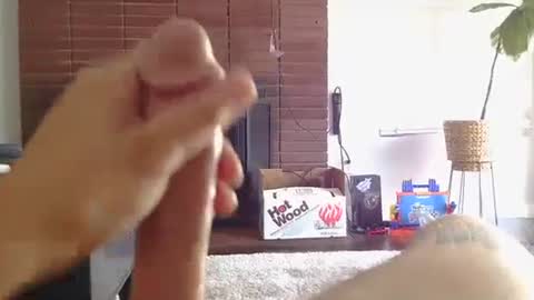 Snapshot of ryanbobby88 chatting on 10.10.25 ryanbobby88 online show from 10.10.25