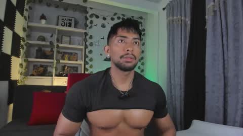 Snapshot of ryanboy30 chatting on 02.25.26 ryanboy30 online show from 02.25.26