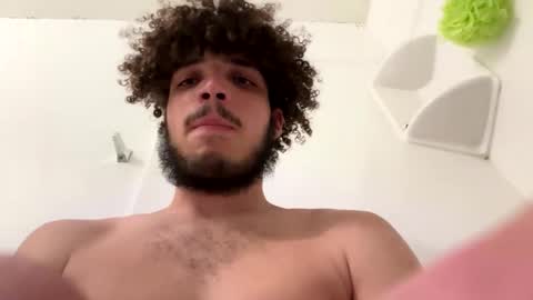 Snapshot of ryancotto193 chatting on 09.21.25 ryancotto193 online show from 09.21.25