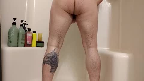 Snapshot of ryanihde2025 chatting on 02.12.26 ryanihde2025 online show from 02.12.26