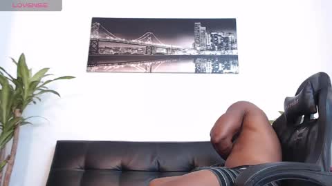 Snapshot of ryanjackson_ chatting on 04.29.26 Instagram Ryandwrn online show from 04.29.26