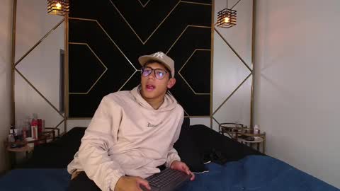 Snapshot of ryanpricee chatting on 10.22.25 RyanPricee online show from 10.22.25