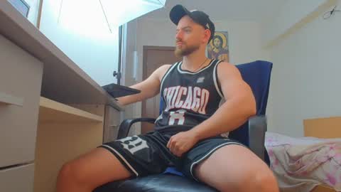 Snapshot of ryanstone_ chatting on 06.17.26 Ryanstone online show from 06.17.26