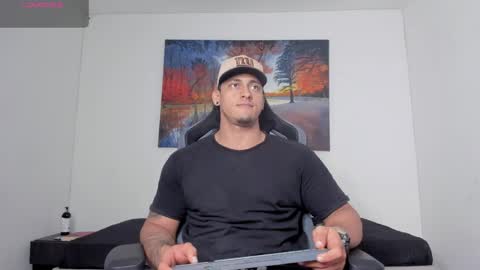 ryanwhite3 online show from 04.08.26