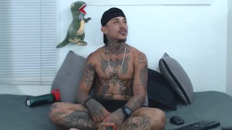 Snapshot of ryder_hotskin chatting on 02.12.26 ryder_hotskin online show from 02.12.26