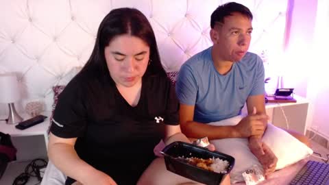 Snapshot of ryder_n_violet chatting on 01.19.25 Ryder and Violet online show from 01.19.25