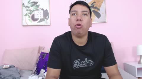 Snapshot of ryder_n_violet chatting on 02.21.25 Ryder and Violet online show from 02.21.25