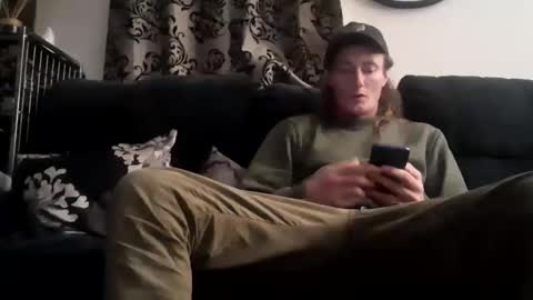 Snapshot of rydot5890 chatting on 09.24.25 rydot5890 online show from 09.24.25