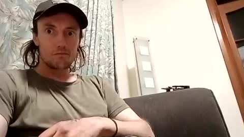 Snapshot of rydot5890 chatting on 10.17.25 rydot5890 online show from 10.17.25