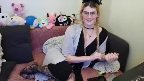Ryn Michele online show from 01.12.25