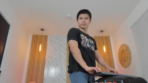 Ryo Kush online show from 01.08.25
