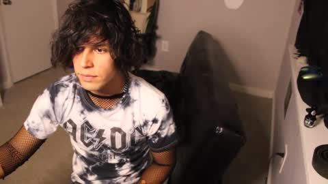 Snapshot of ryot35 chatting on 09.18.25 Ryot3 online show from 09.18.25