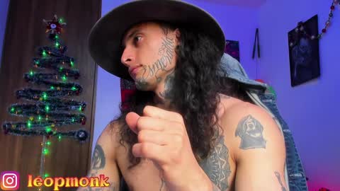 leopmonk help me reach 100 thumbs up online show from 12.18.24