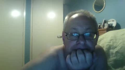 Snapshot of s536sny18 chatting on 09.25.25 s536sny18 online show from 09.25.25