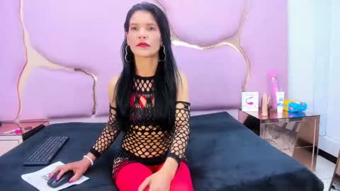 saamanthaortizz online show from 09.17.25