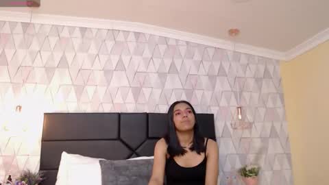 S a a r  a online show from 09.16.25