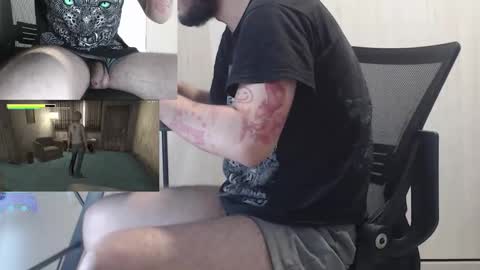 Snapshot of saat_hiel chatting on 10.04.25 Saat online show from 10.04.25