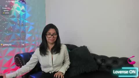Snapshot of sabinadeluxe_cg chatting on 10.03.25 sabinadeluxe_cg online show from 10.03.25