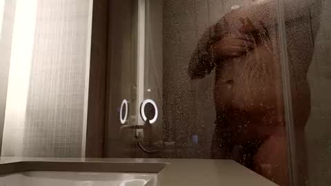 Snapshot of sabobas chatting on 11.16.25 sabobas online show from 11.16.25