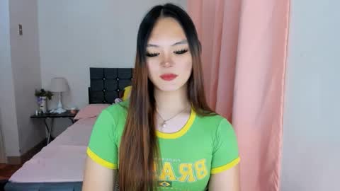 sabrina_hilson online show from 10.25.25