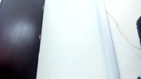 Snapshot of sabrina_med chatting on 10.06.25 sabrina online show from 10.06.25